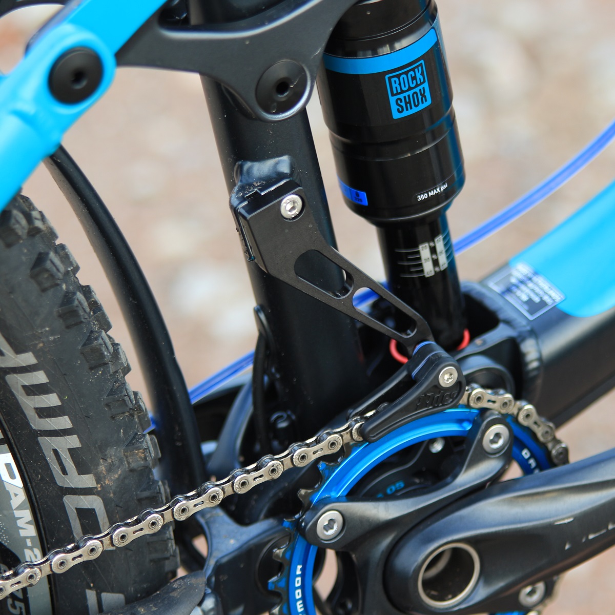 Transmisión de bicicleta: cadena, platos y piñones